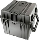 PELI 0340 CUBE CASE Internal dimensions 457x457x457mm, empty, black