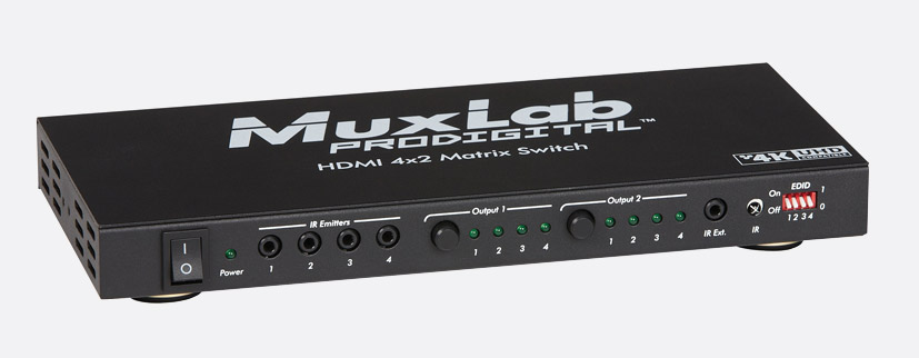 ASHATA HDMI 2.0 4X2 HDMI Matrix Switcher Switch Splitter mit Audio Extractor Fernbedienung HDMI-Umschalter schwarz 100-240V 